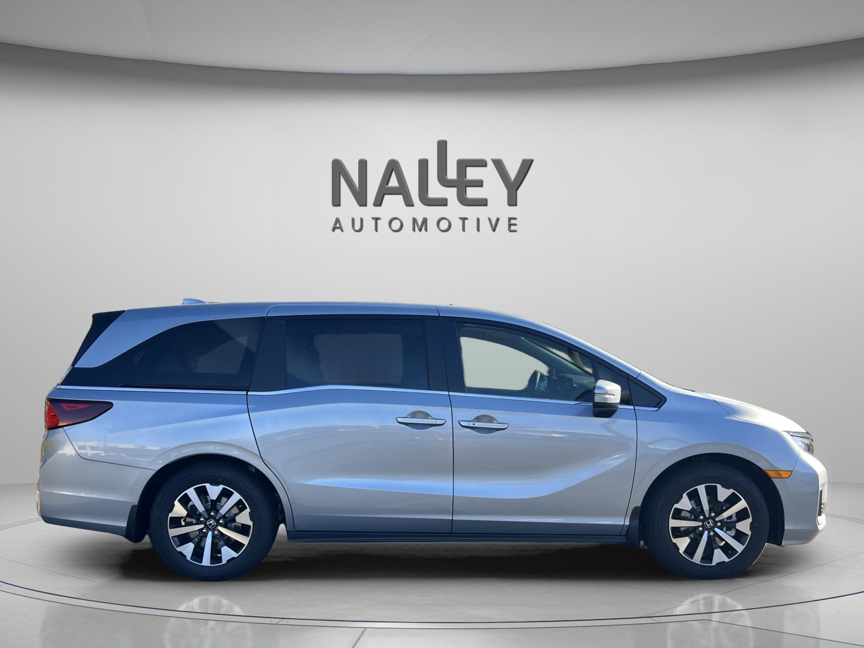 New 2026 Honda Odyssey EX-L image 8