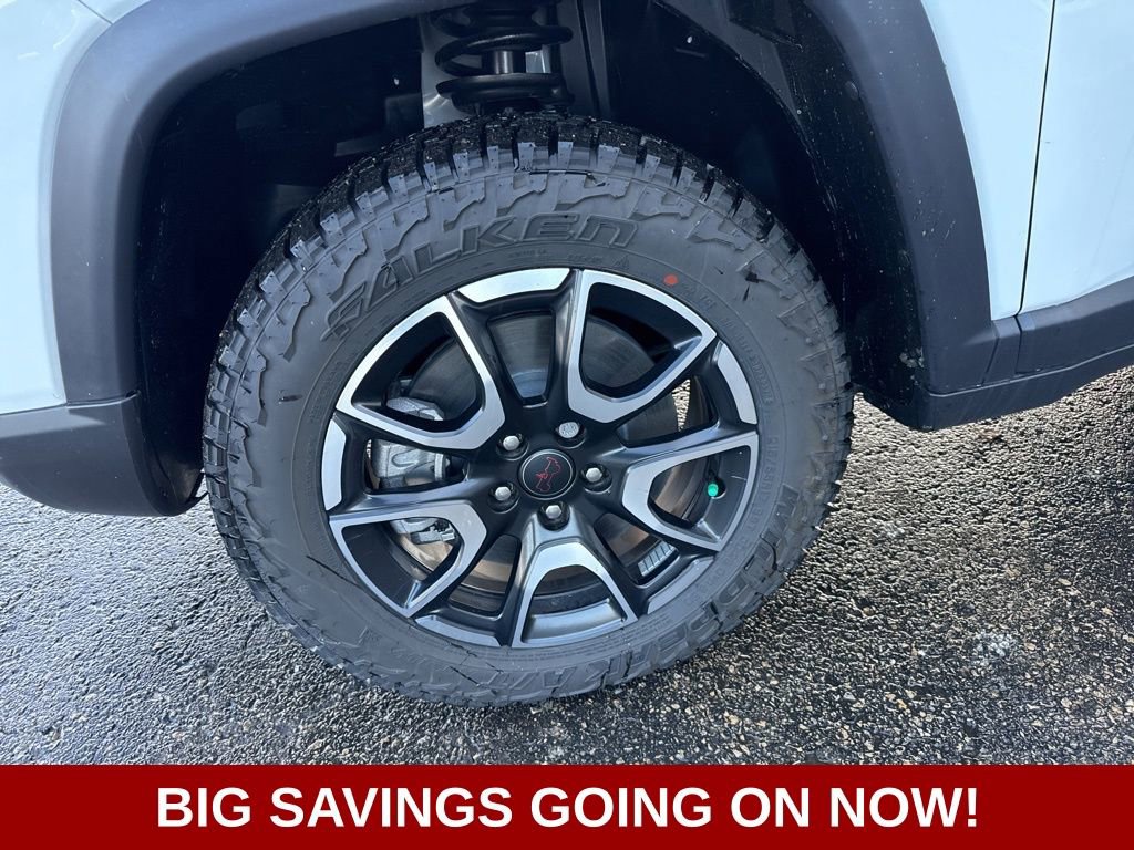 New 2025 Jeep Compass Trailhawk w/ Trailhawk Elite Group image 16