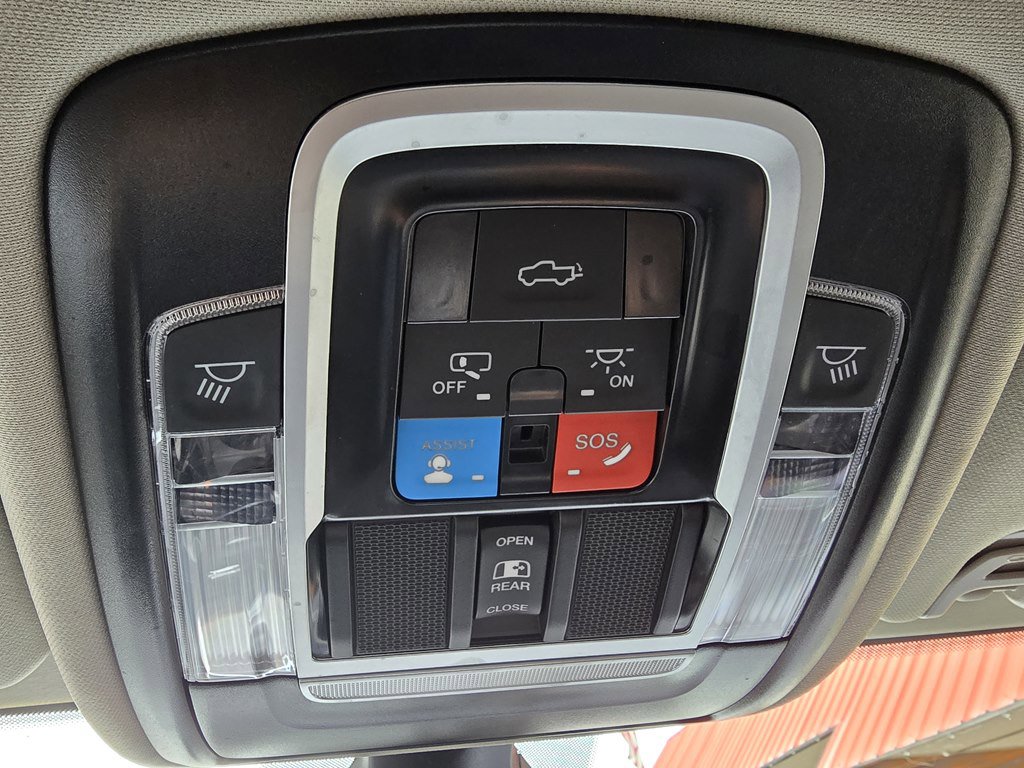 Used 2024 RAM 2500 Laramie image 21