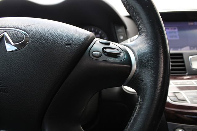 Used 2015 INFINITI Q70 3.7 image 14