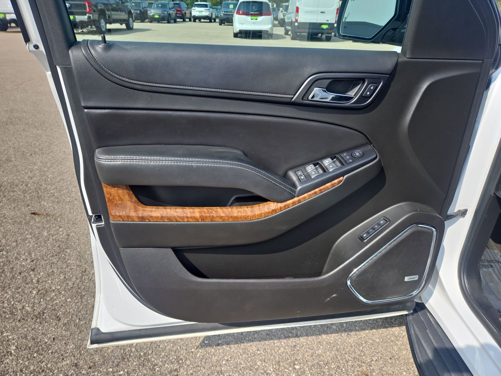 Used 2018 Chevrolet Tahoe Premier image 11