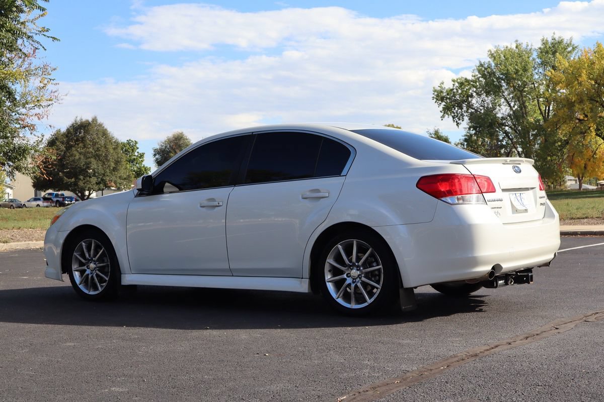 Used 2010 Subaru Legacy 2.5GT Limited AWD/4WD image 7