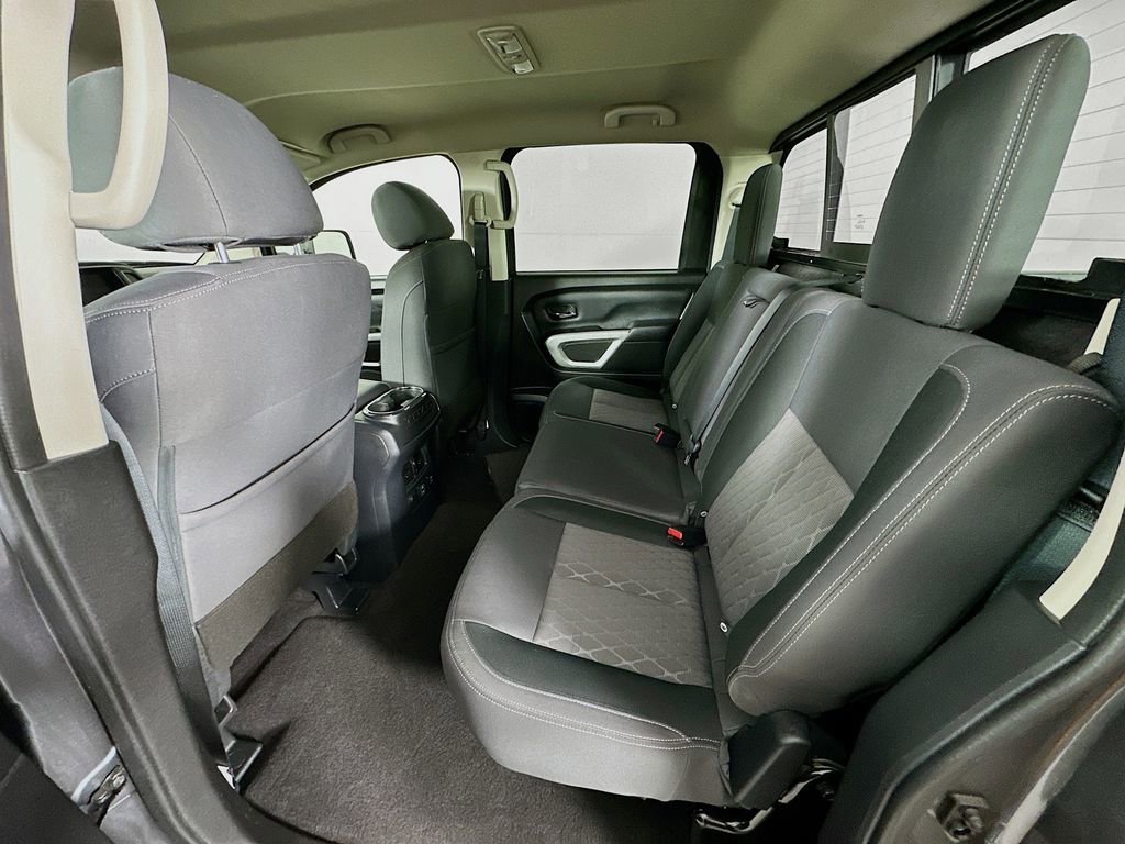 Certified 2024 Nissan Titan SV w/ SV Convenience Package image 33