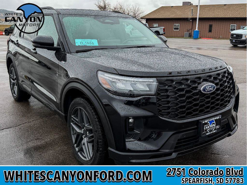Used 2025 Ford Explorer ST-Line w/ ST-Line Street Pack image 12