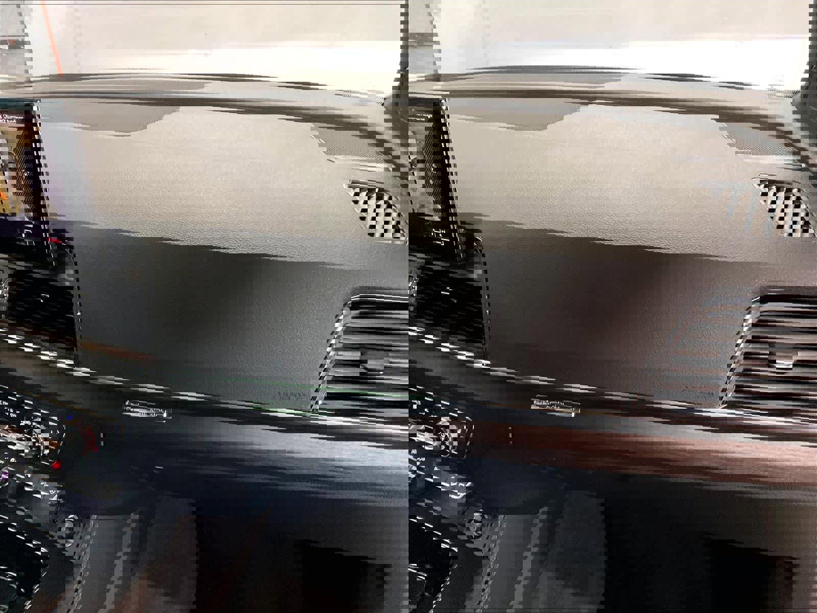 Certified 2023 Audi Q5 2.0T Premium Plus w/ Premium Plus Package image 16