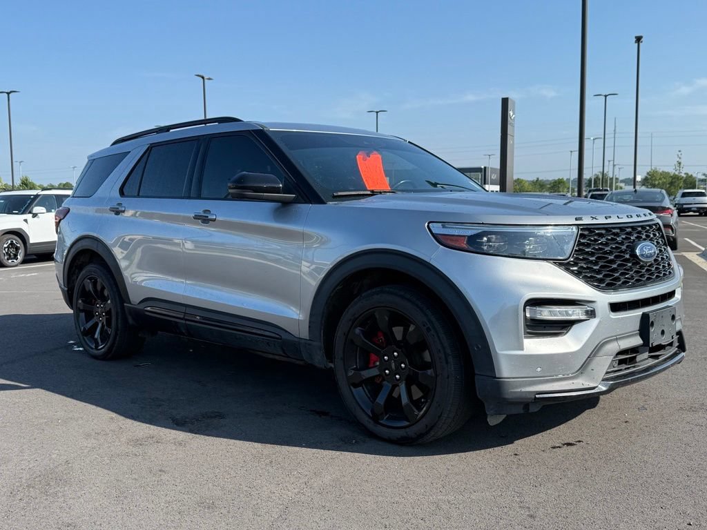 Used 2020 Ford Explorer ST w/ ST Street Pack AWD/4WD image 3