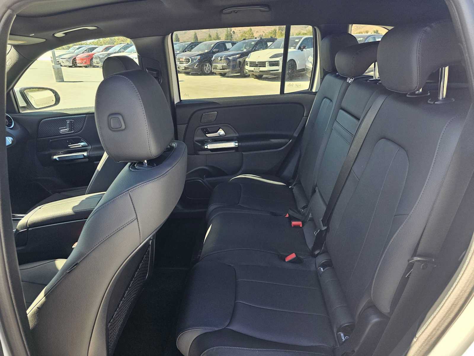 New 2026 Mercedes-Benz GLB 250 image 16