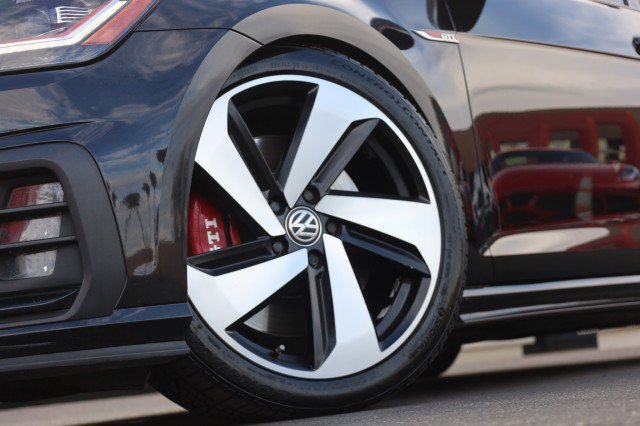 Used 2018 Volkswagen GTI SE w/ SE Leather Package FWD image 48