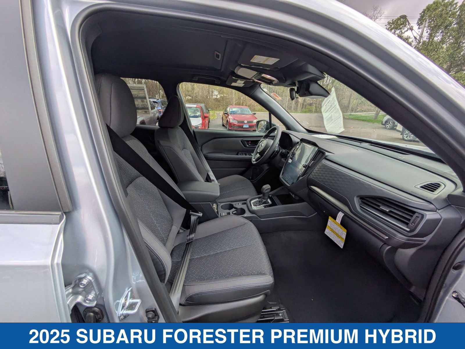 Certified 2025 Subaru Forester Premium AWD/4WD image 36