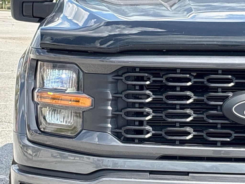 Used 2026 Ford F150 STX AWD/4WD image 4