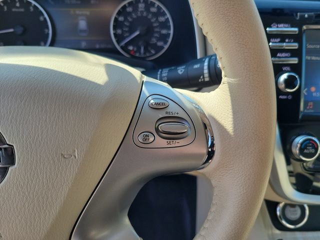 Used 2018 Nissan Murano SV FWD image 18