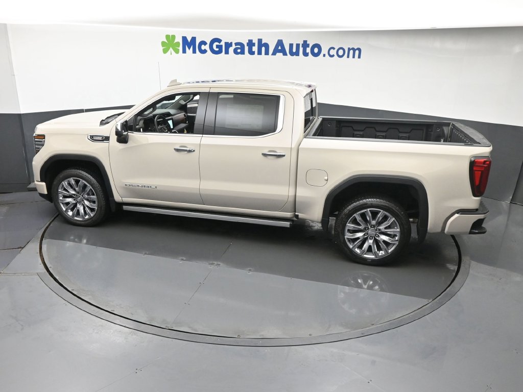 New 2026 GMC Sierra 1500 Denali AWD/4WD image 24