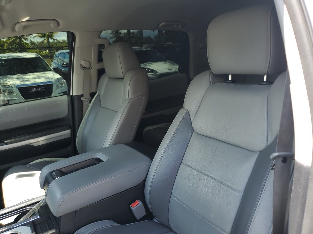 Used 2020 Toyota Tundra Limited AWD/4WD image 21