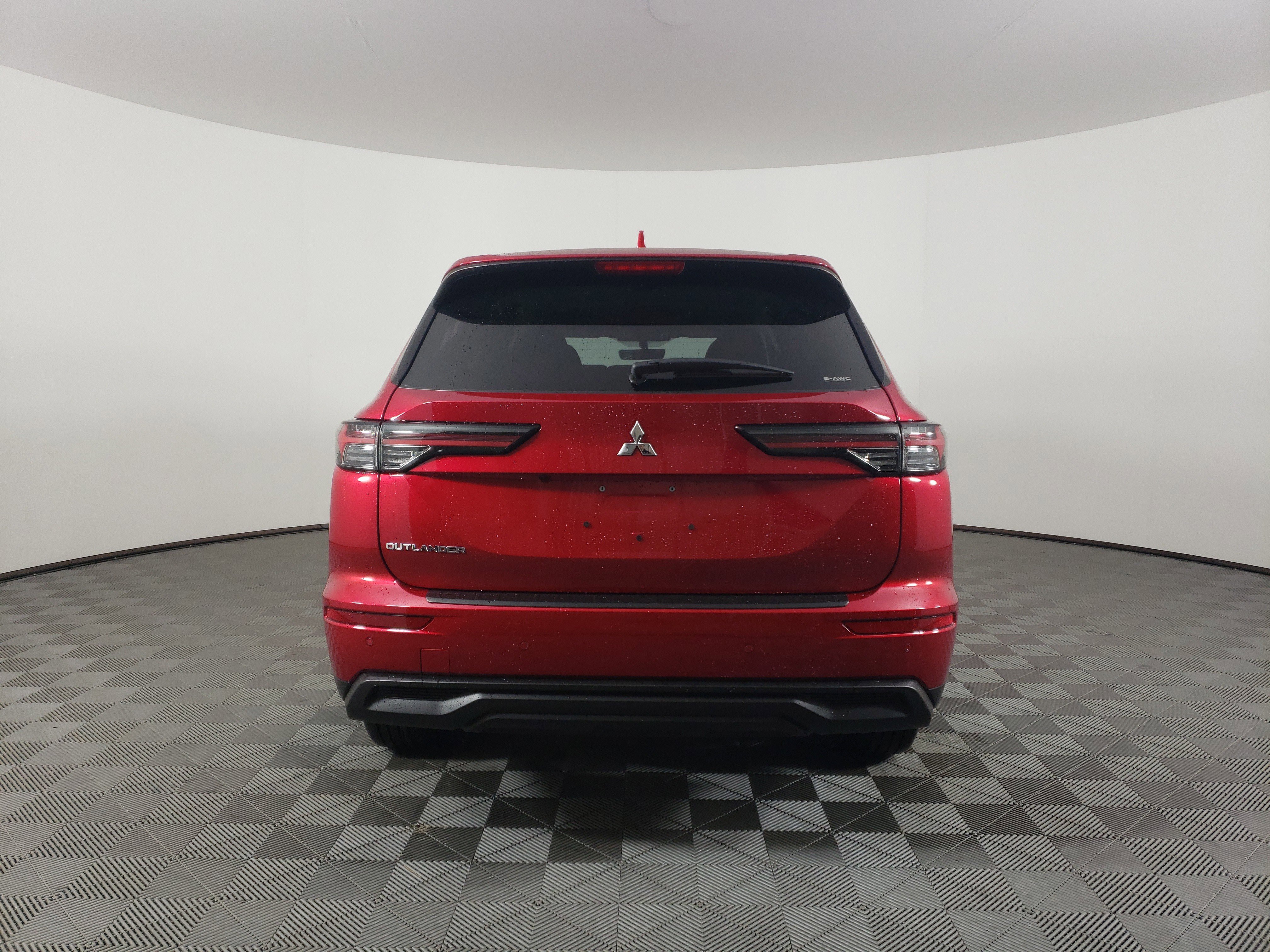 New 2026 Mitsubishi Outlander ES image 4