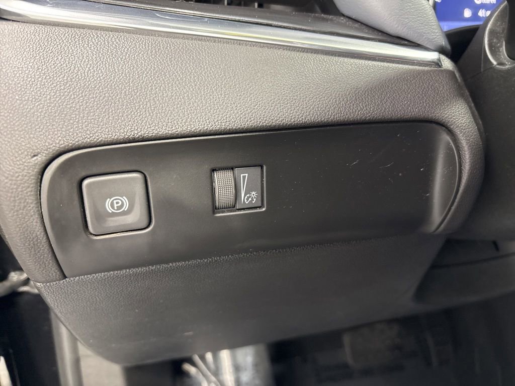 Used 2023 Buick Enclave Essence w/ LPO, Floor Liner Package FWD image 32