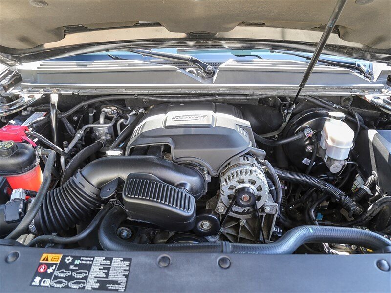 Used 2014 Cadillac Escalade ESV Premium AWD/4WD image 52