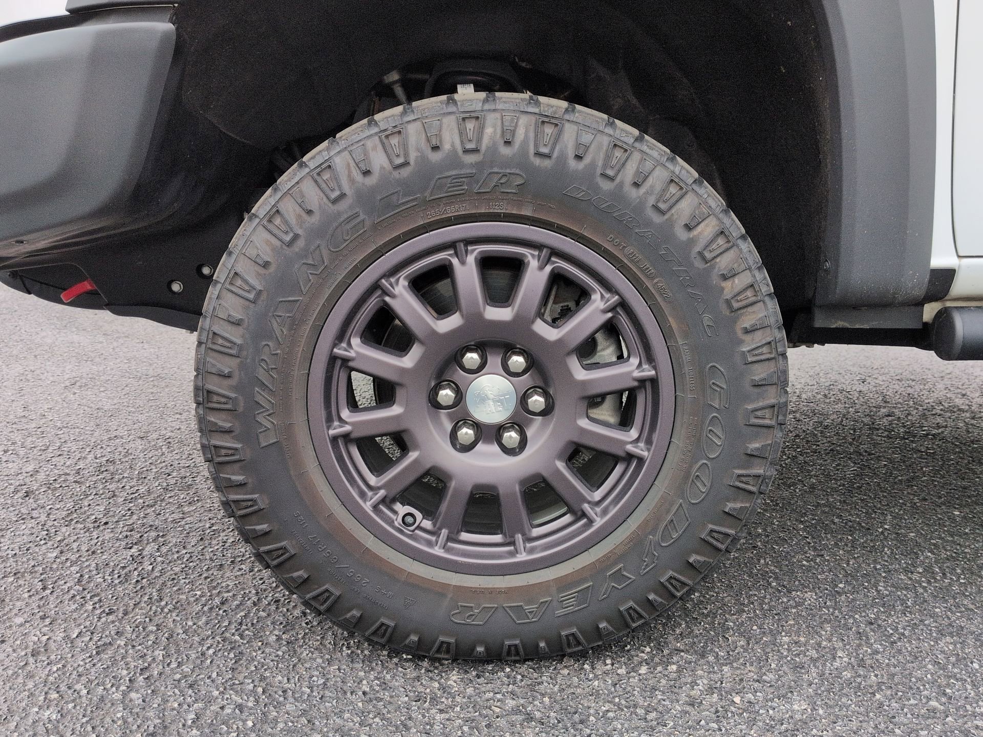 Certified 2022 Chevrolet Colorado ZR2 w/ Colorado ZR2 Bison Edition AWD/4WD image 31
