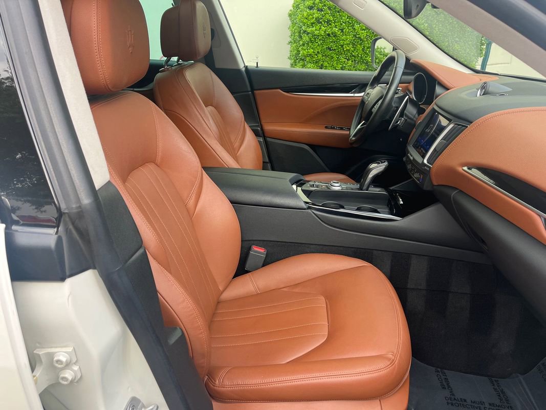 Used 2019 Maserati Levante S AWD/4WD image 21