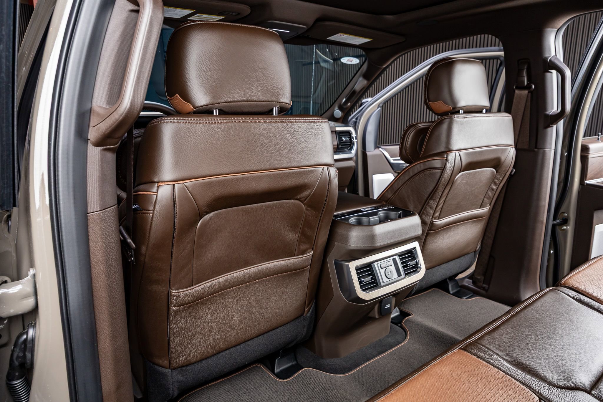 Used 2026 Ford F250 King Ranch w/ Chrome Package image 35