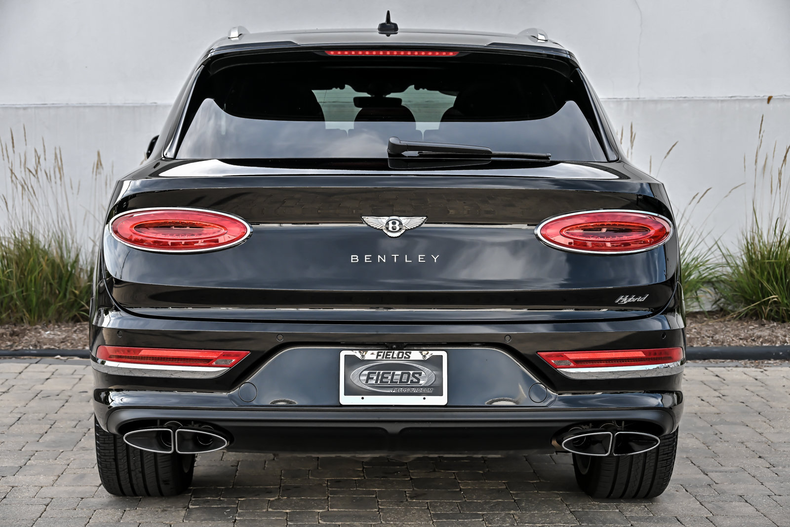Certified 2023 Bentley Bentayga Plug-In Hybrid AWD/4WD image 12
