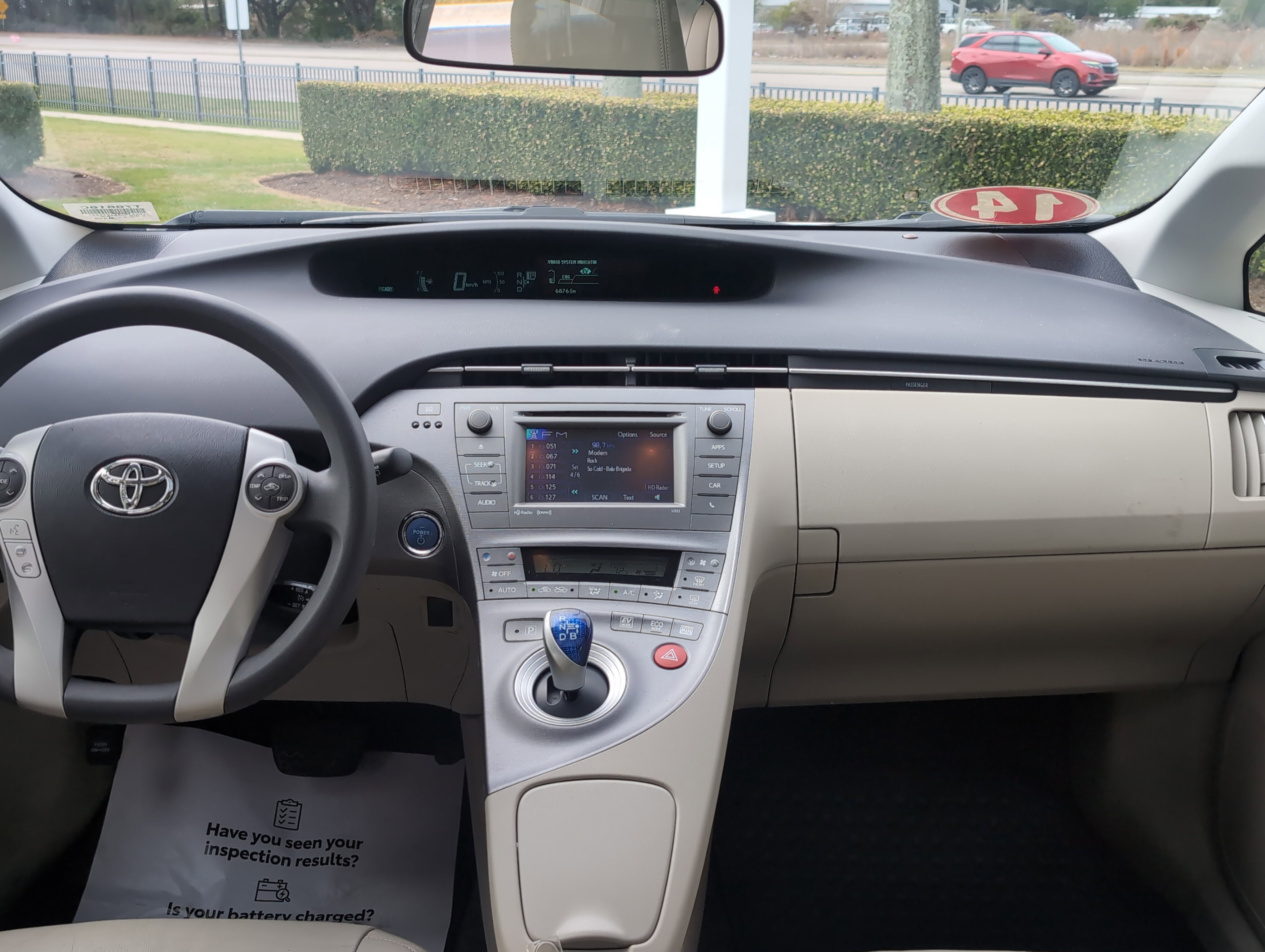 Used 2014 Toyota Prius Three w/ Solar Roof Package image 28