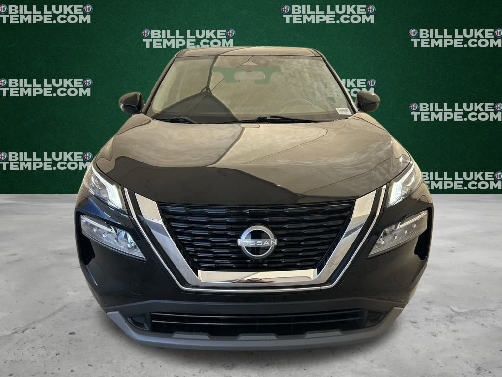 Used 2023 Nissan Rogue SV image 12