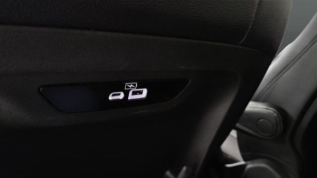 Used 2022 Chrysler Pacifica Touring-L w/ S Appearance Package FWD image 31