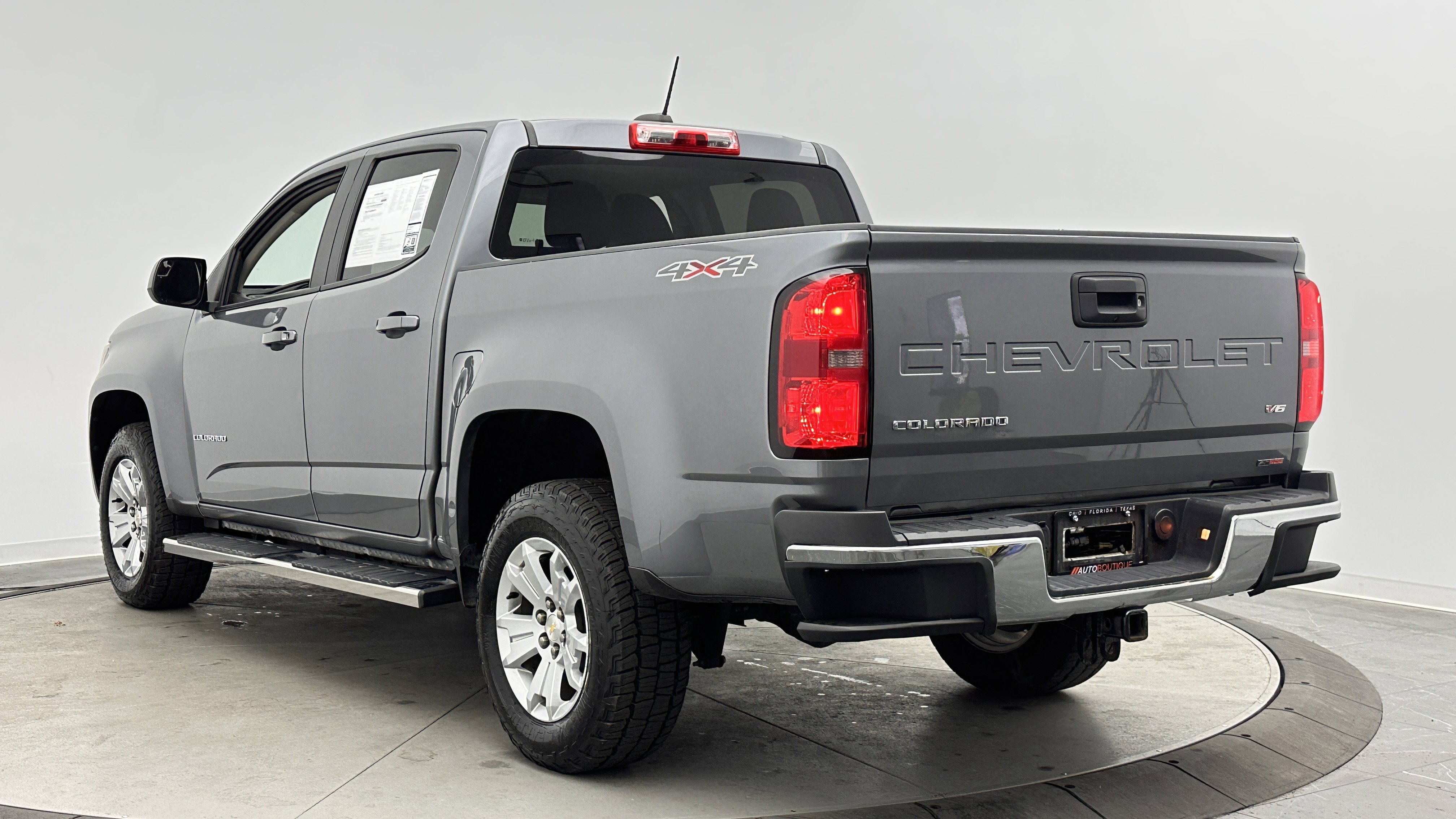 Used 2021 Chevrolet Colorado LT AWD/4WD image 5