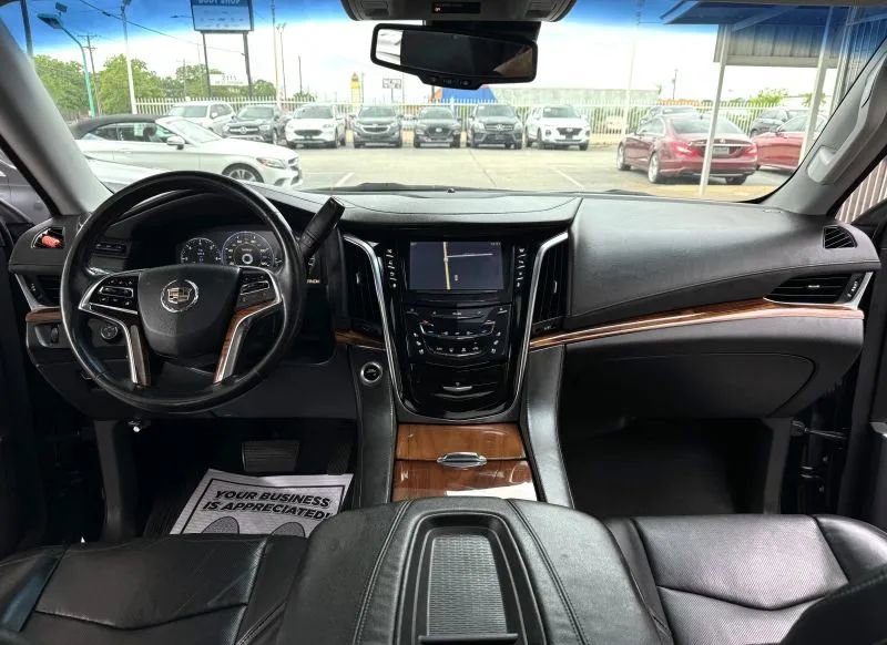 Used 2015 Cadillac Escalade Premium AWD/4WD image 42