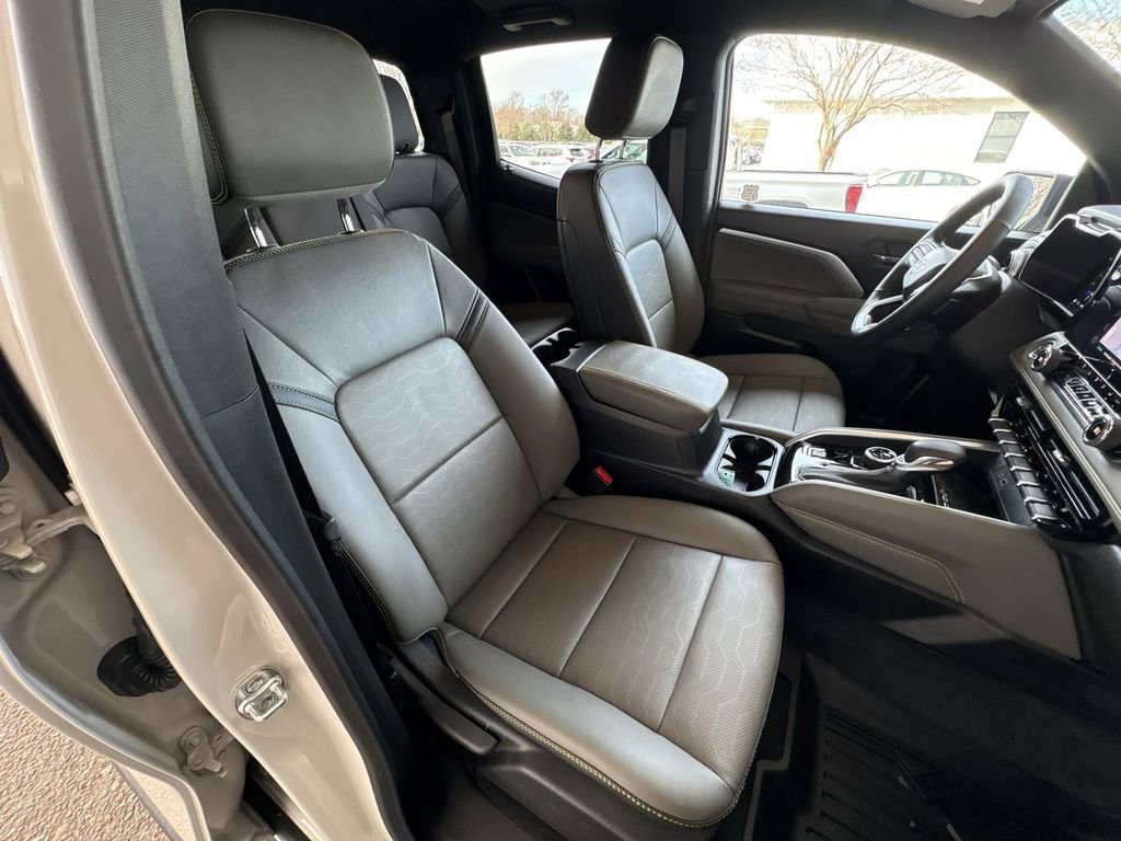 Certified 2026 Chevrolet Colorado ZR2 image 28