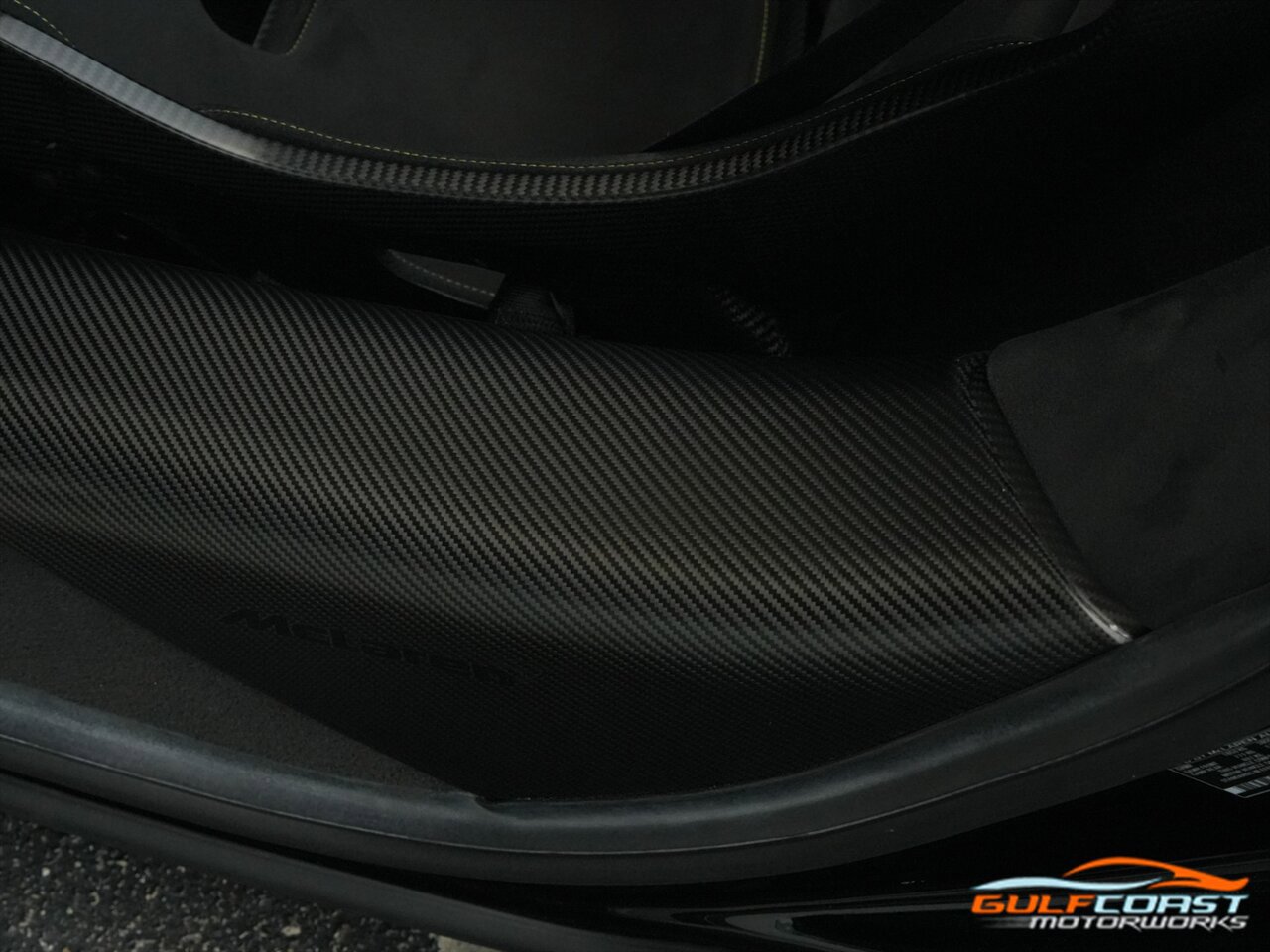Used 2020 McLaren 600LT Spider image 25