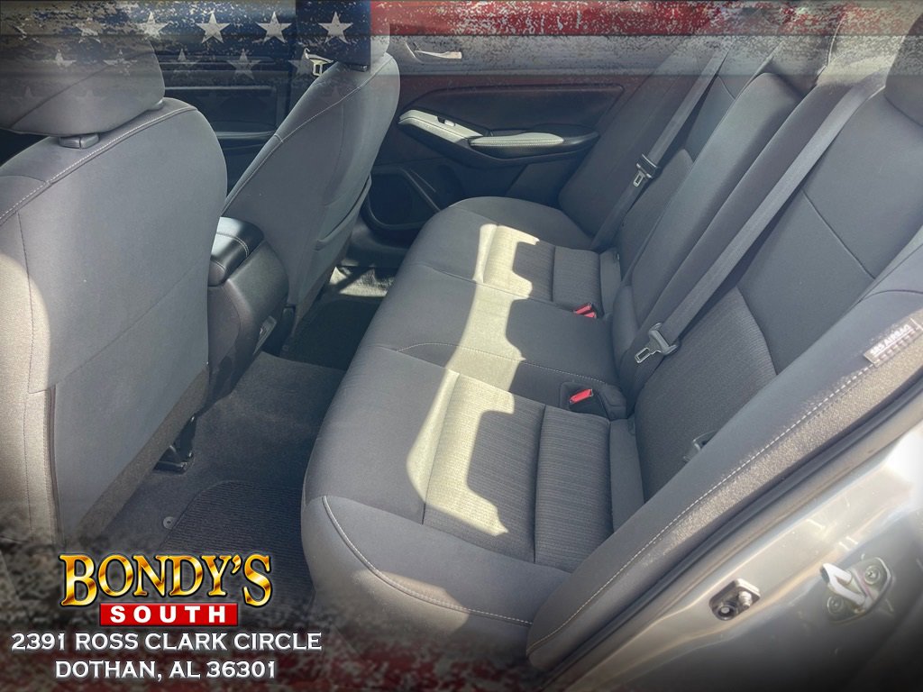 Used 2024 Nissan Altima 2.5 SV image 11