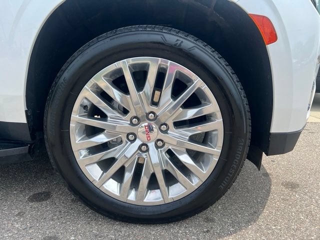 Used 2024 GMC Yukon Denali AWD/4WD image 4