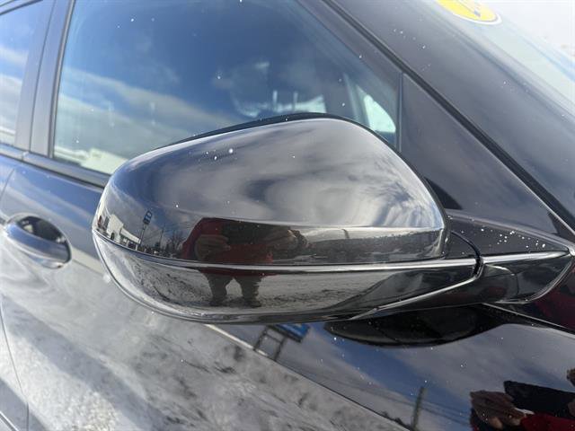 Used 2023 Chevrolet TrailBlazer RS w/ Sun and Liftgate Package image 14