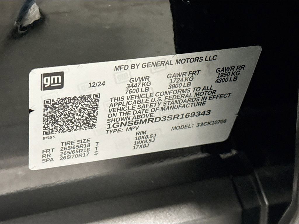 Used 2025 Chevrolet Tahoe LS image 27