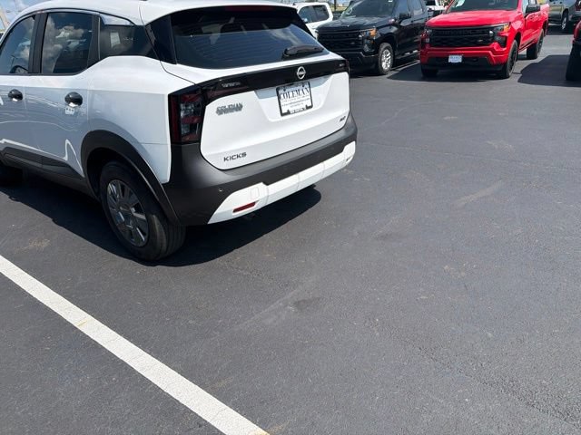 Used 2025 Nissan Kicks S AWD/4WD image 22
