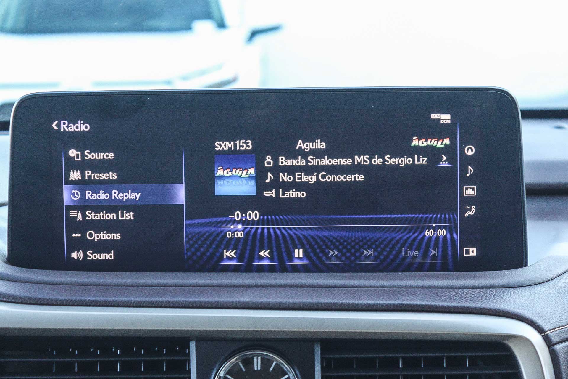 Used 2020 Lexus RX 450hL AWD w/ Premium Package image 15