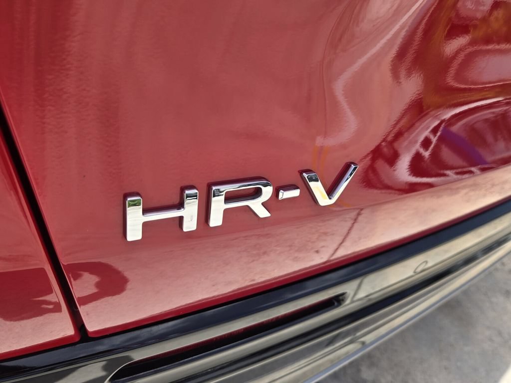 Certified 2025 Honda HR-V EX-L image 13