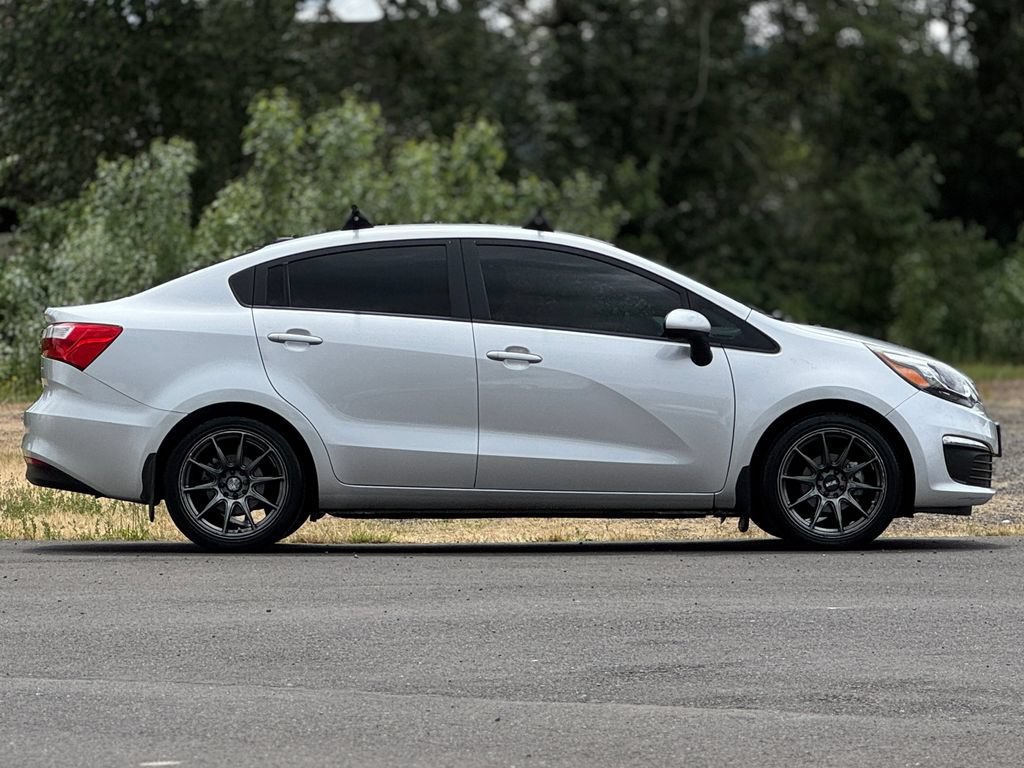 Used 2016 Kia Rio LX w/ Power Package FWD image 8