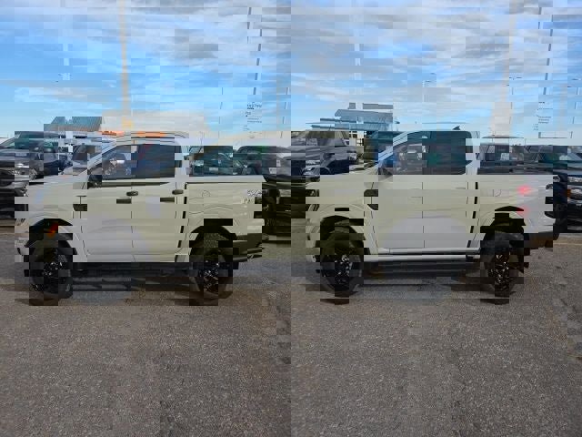 New 2025 Ford Ranger XLT image 2