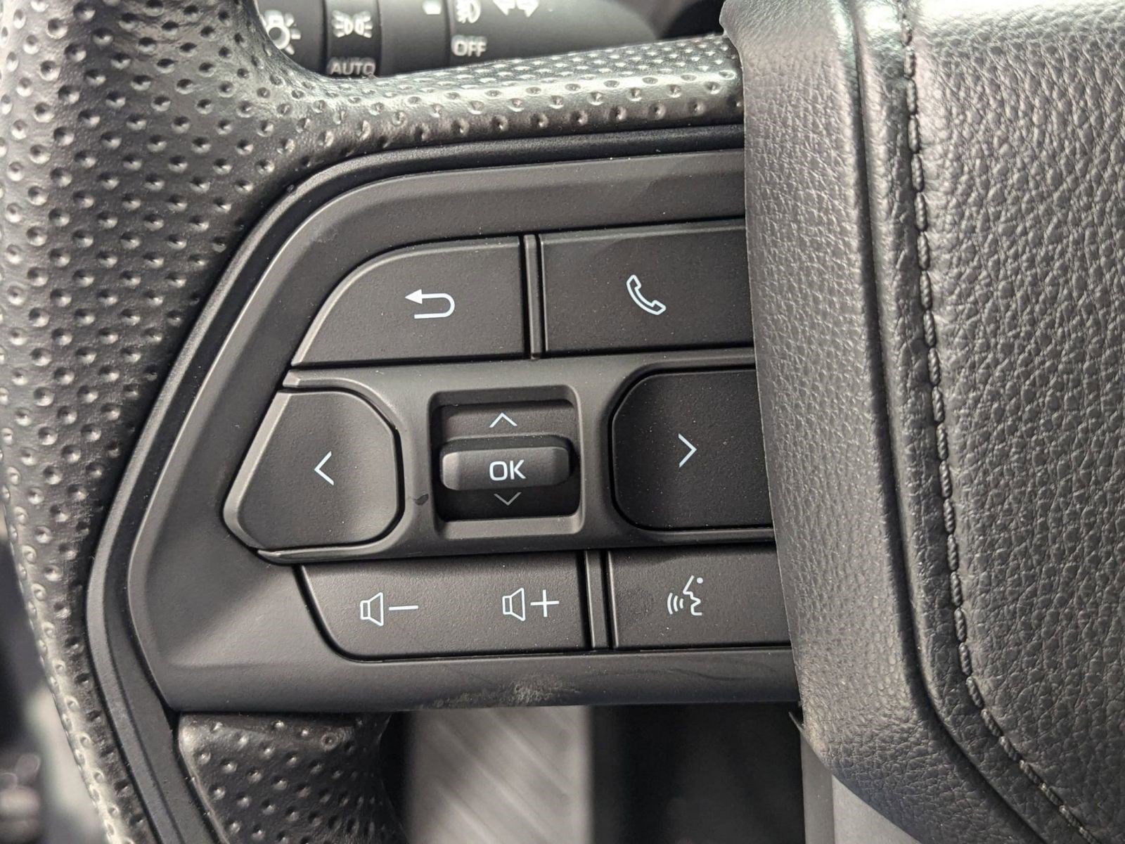 New 2025 Toyota Tacoma SR5 image 12