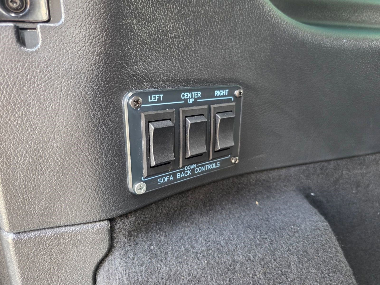 Used 2018 Mercedes-Benz Metris Passenger image 28