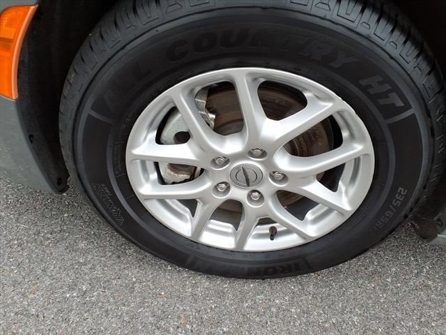 Used 2023 Chrysler Pacifica Touring-L image 15