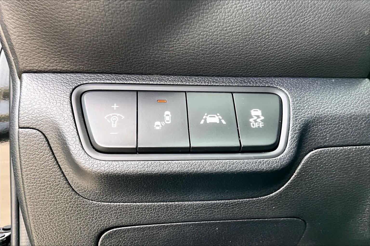 Used 2020 Kia Forte GT-Line FWD image 29