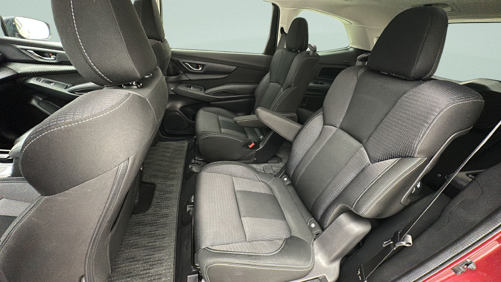 Used 2025 Subaru Ascent Premium AWD/4WD image 10