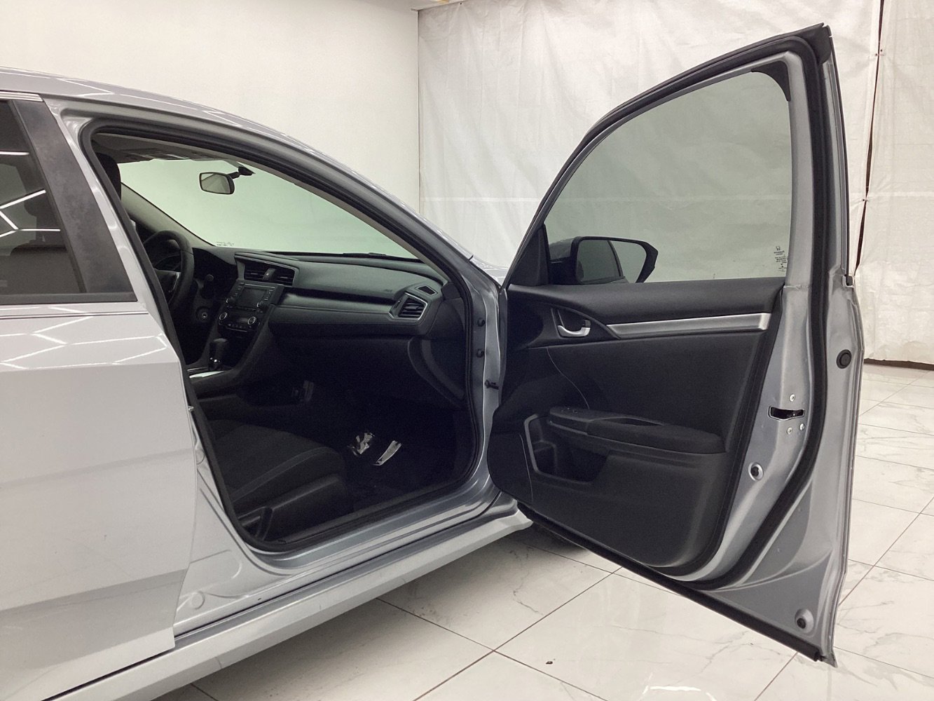 Used 2018 Honda Civic LX image 17