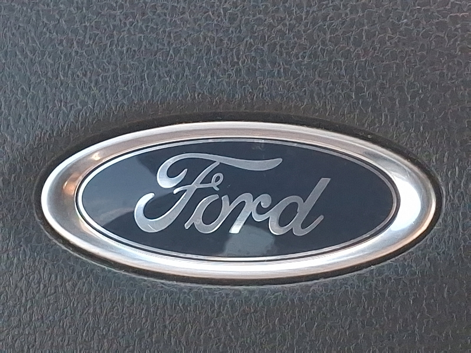 Certified 2022 Ford F150 XLT w/ Equipment Group 302A High image 31