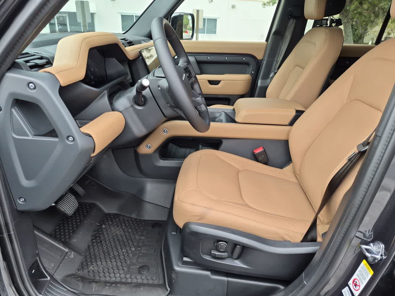 New 2026 Land Rover Defender 110 S AWD/4WD image 17