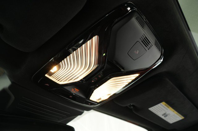 Used 2025 BMW X5 M60i AWD/4WD image 39