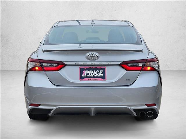Used 2023 Toyota Camry SE image 6